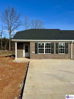 /international/us/353-breckinridge-circle-vine-grove-ky-110104848212/