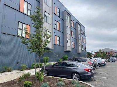/international/us/95-cranston-street-providence-ri-110104252871/