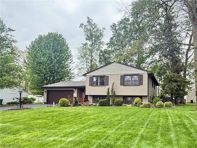 /international/us/3225-caprice-drive-sw-warren-oh-110107749766/