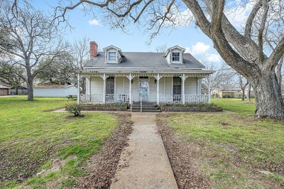 /international/us/104-6th-street-glidden-tx-110105781168/