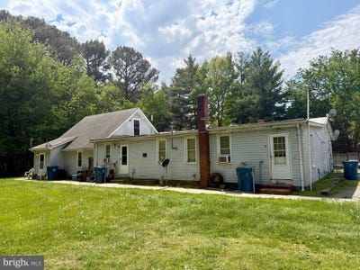 /international/us/5122-main-street-grasonville-md-110107376273/