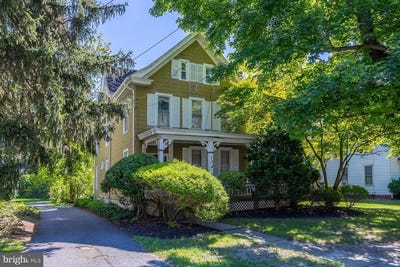 /international/us/75-n-main-street-mullica-hill-nj-110105293088/