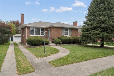 /international/us/10300-milford-westchester-il-110120563176/