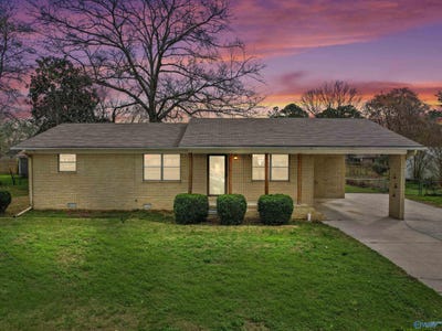 /international/us/906-sw-cooper-lane-sw-hartselle-al-110106378641/