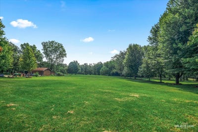 /international/us/16559-s-lily-cache-road-plainfield-il-110101527356/