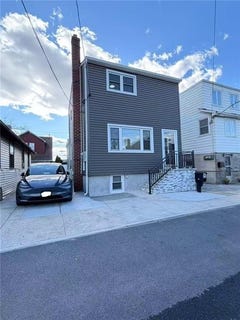 /international/us/30-seafoam-street-staten-island-ny-110107689769/