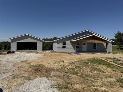 /international/us/8774-richardsville-road-bowling-green-ky-110106923343/
