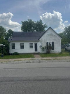 /international/us/306-christian-street-drakesboro-ky-110099087167/
