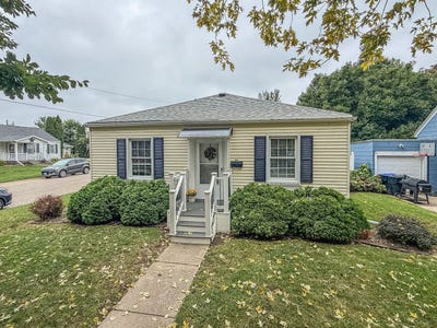 /international/us/609-s-florence-avenue-bloomington-il-110110305353/