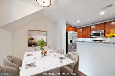 /international/us/6124-aster-haven-circle-haymarket-va-110099769416/