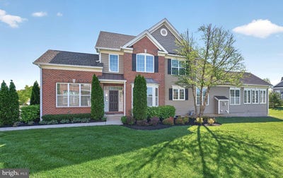 /international/us/304-dye-way-moorestown-nj-110108332824/
