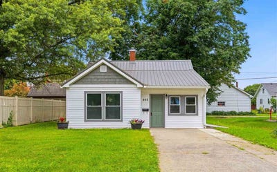 /international/us/945-s-3rd-washington-ia-110109154246/