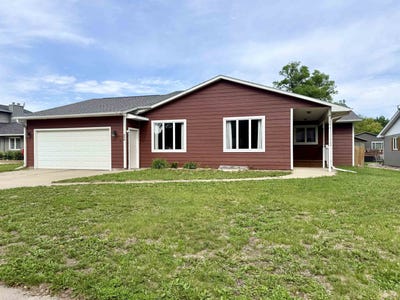 /international/us/606-s-norbeck-vermillion-sd-110108718010/