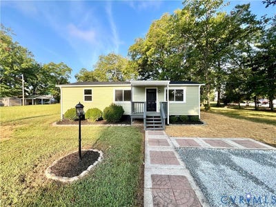 /international/us/716-oak-street-blackstone-va-110110233101/