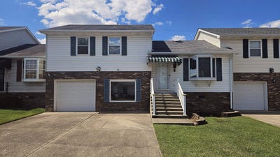 /international/us/5-cobblestone-lane-huntington-wv-110102146082/