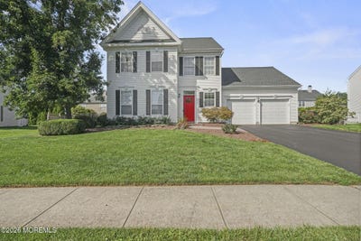 /international/us/17-saint-johns-drive-freehold-nj-110110148038/