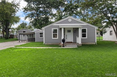 /international/us/707-1st-street-warrenton-mo-110100447649/
