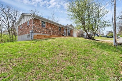 /international/us/156-hinrichs-lane-arnold-mo-110098480298/