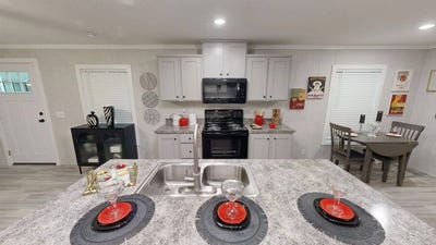 /international/us/304-e-25th-ave-sault-sainte-marie-mi-110110014483/