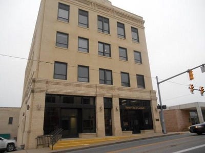/international/us/101-n-kanawha-street-beckley-wv-110104297310/