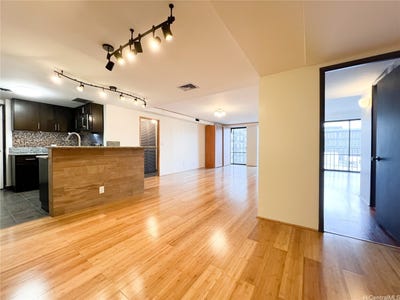 /international/us/700-richards-street-honolulu-hi-110106845197/