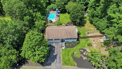 /international/us/22-mary-dr-west-boylston-ma-110109704492/