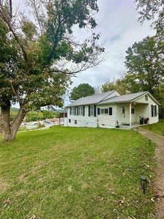 /international/us/115-bluff-circle-waynesville-mo-110107727442/
