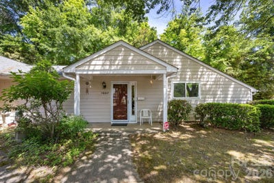 /international/us/1057-sardis-cove-drive-charlotte-nc-110107720735/