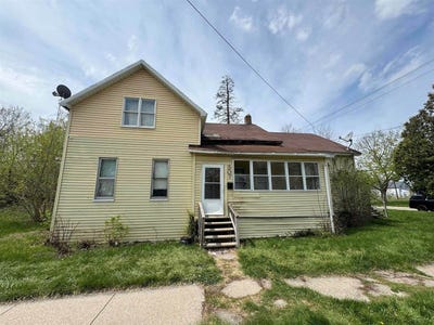 /international/us/507-s-14th-street-saginaw-mi-110107585959/