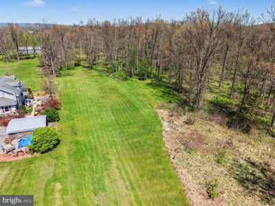 /international/us/cedar-grove-road-mifflintown-pa-110107981294/
