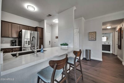 /international/us/7009-e-acoma-drive-scottsdale-az-110108438938/