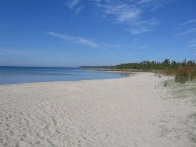 /international/us/v-l-lot-69-e-grand-lake-road-presque-isle-mi-110104090781/