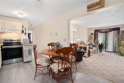 /international/us/1190-charles-street-north-providence-ri-110107514652/