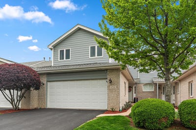 /international/us/8738-ballycastle-lane-tinley-park-il-110107731799/