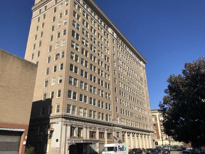 /international/us/401-10th-street-huntington-wv-110108979374/