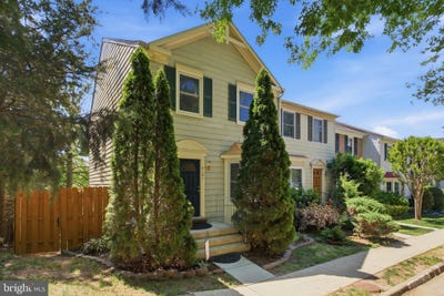/international/us/6101-old-brentford-court-alexandria-va-110108013848/