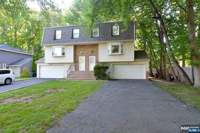 /international/us/85-primrose-lane-paramus-nj-110108547305/