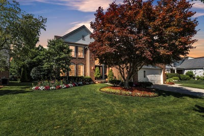 /international/us/44899-weymouth-drive-canton-mi-110119389566/