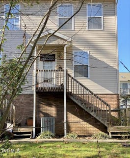 /international/us/2305-s-greenwood-drive-johnson-city-tn-110108947216/