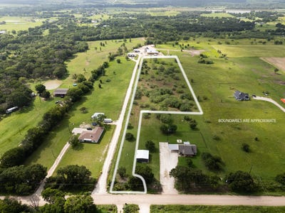 /international/us/hurst-road-axtell-tx-110109812571/