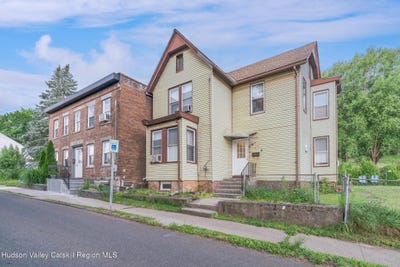 /international/us/19-w-union-street-kingston-ny-110108915930/