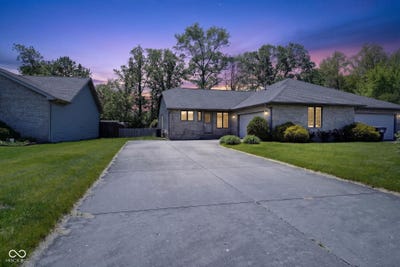 /international/us/8307-w-ashford-lane-muncie-in-110108029897/