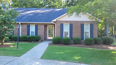 /international/us/213-autumn-trace-greenwood-sc-110108577316/