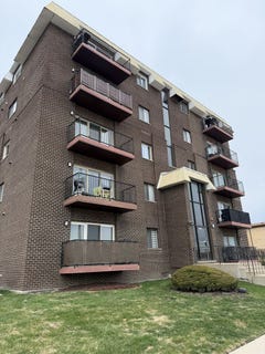 /international/us/10424-central-avenue-oak-lawn-il-110108450843/