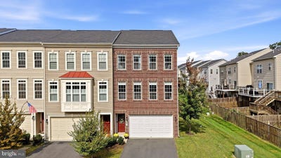 /international/us/201-apsley-terrace-purcellville-va-110120585751/