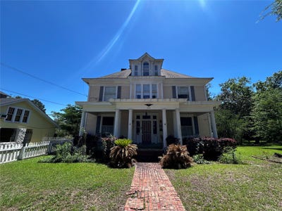 /international/us/416-shelbyville-street-center-tx-110108064734/