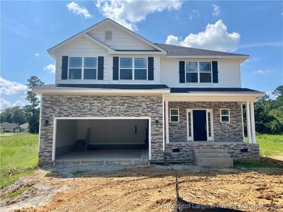 /international/us/193-falls-of-the-cape-drive-lillington-nc-110099438934/