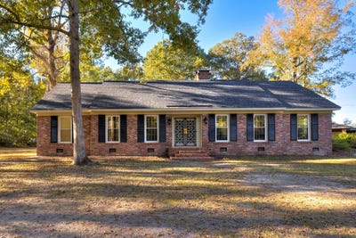 /international/us/623-pickwood-drive-manning-sc-110103508925/