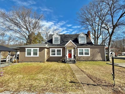 /international/us/10-maplewood-drive-south-boston-va-110097174590/?lang=zh-tw