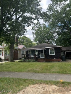 /international/us/575-w-glendale-street-bedford-oh-110101111925/